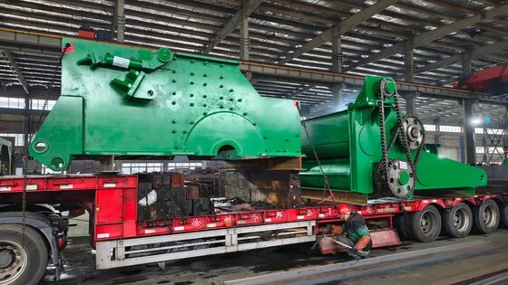 2000HP PSX serie martello trituradora con 1500KW di potenza e azionamento idraulico per 30-40 tonnellate all'ora di riciclaggio di rottami di metallo
