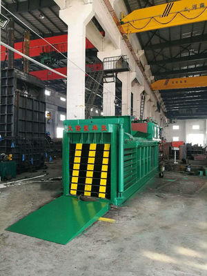 63 Tonnes Force Hydraulic Baler Machine con dimensioni personalizzabili e senza fondazione sotterranea per un riciclaggio efficiente della carta
